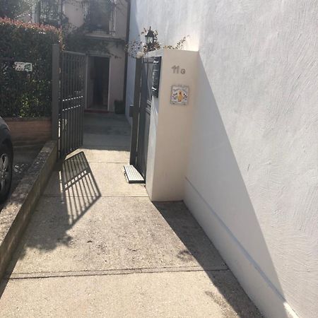 Papere E Tulipani Apartment Vicenza Bagian luar foto
