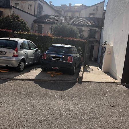 Papere E Tulipani Apartment Vicenza Bagian luar foto